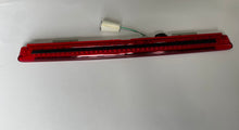 Genuine Toyota LandCruiser VDJ HZJ 75 76 78 Series Centre Stop Lamp Assembly