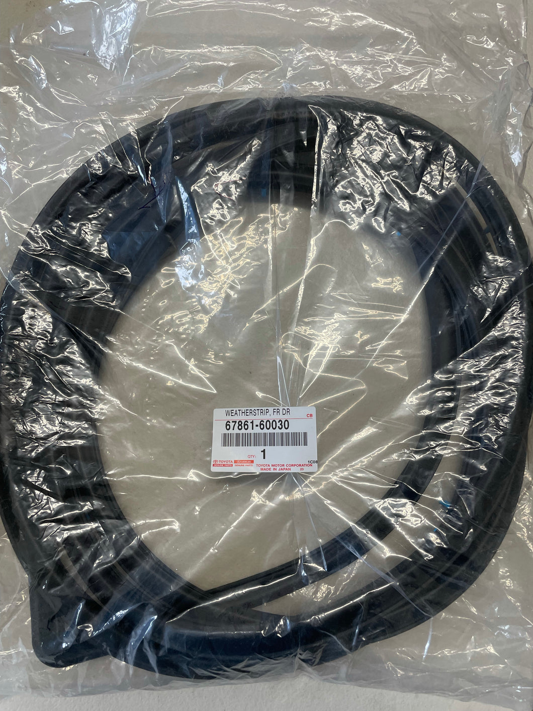 Genuine Toyota LandCruiser RH Front Door Seal for 75 Series