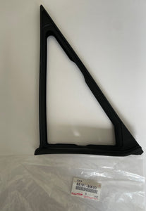 Genuine Toyota LandCruiser 70 series Quarter Window seal  RH